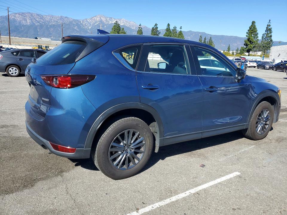 Photo 3 from auction – 2020 MAZDA CX-5 SPORT with VIN JM3KFABM4L1743716