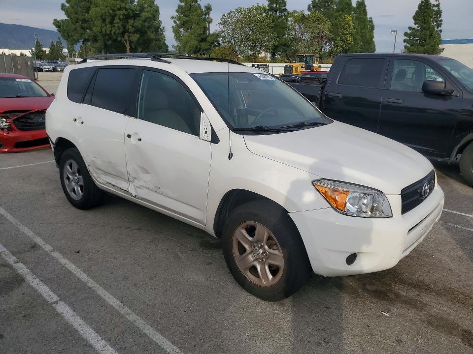Photo 4 from auction – 2007 TOYOTA RAV4 with VIN JTMZD33VX75043990