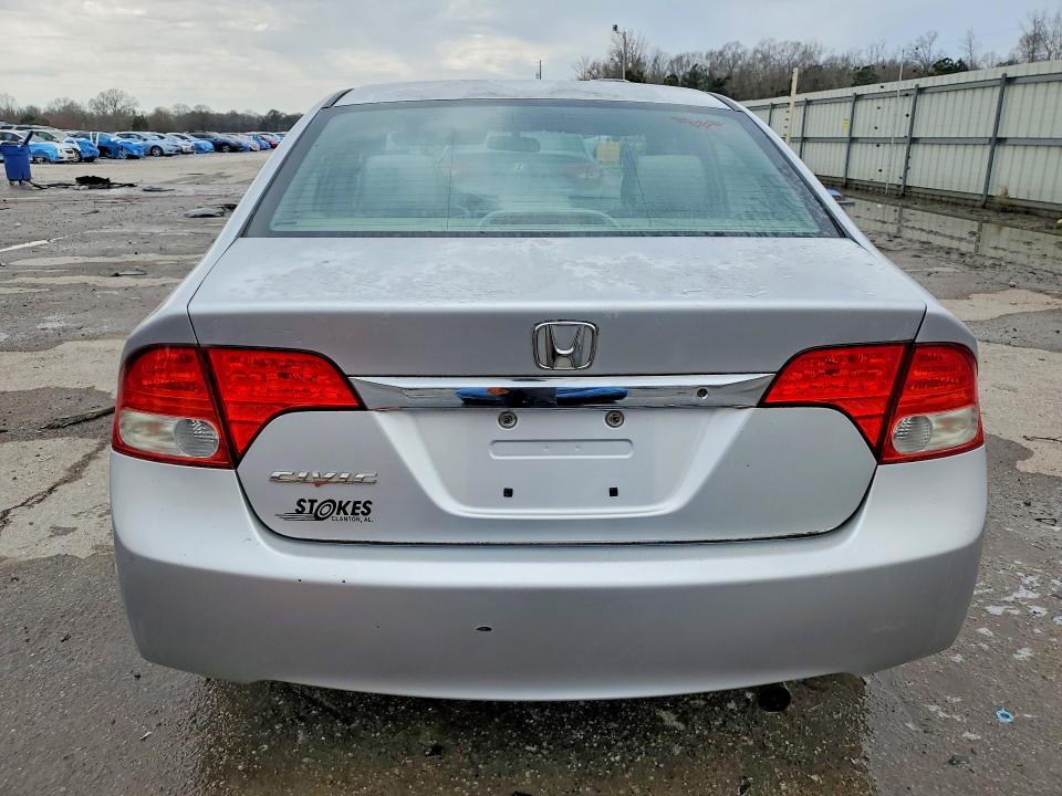 Photo 6 from auction – 2010 HONDA CIVIC LX with VIN 2HGFA1F56AH542248