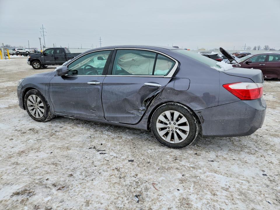 Photo 2 from auction – 2015 HONDA ACCORD with VIN 1HGCR2F80FA050753