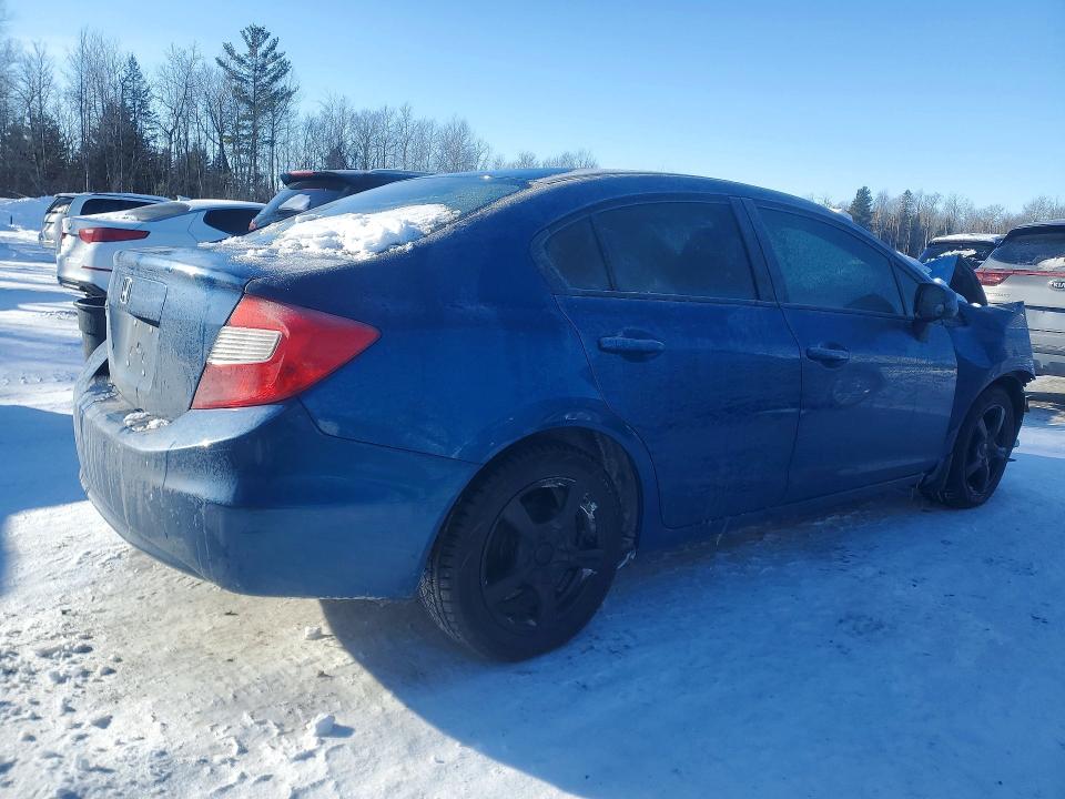Photo 3 from auction – 2012 HONDA CIVIC LX with VIN 2HGFB2F40CH031776
