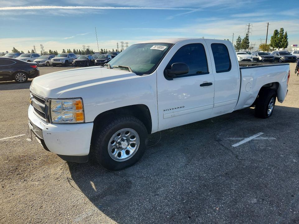 CHEVROLET SILVERADO 2011 with VIN 1GCRCSEA3BZ279650 - Photo from auction
