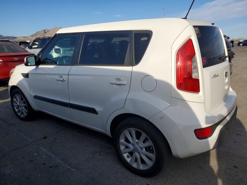 Снимка 2 от търг – 2012 KIA SOUL + с VIN KNDJT2A61C7415513