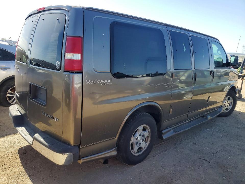 Photo 3 from auction – 2004 CHEVROLET EXPRESS G1 with VIN 1GBFG15TX41144576