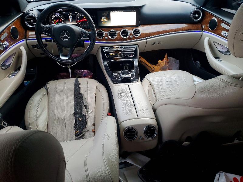 Photo 8 from auction – 2017 MERCEDES-BENZ E 300 4MAT with VIN WDDZF4KB8HA128011