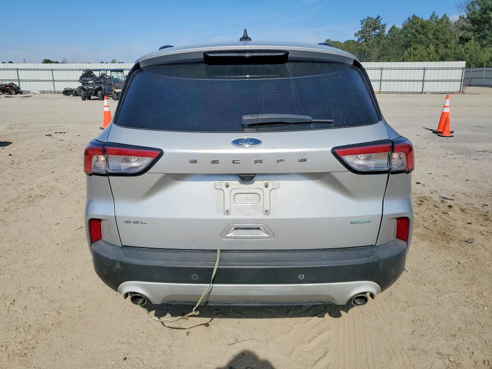 Photo 6 from auction – 2020 FORD ESCAPE with VIN 1FMCU0H69LUA58952