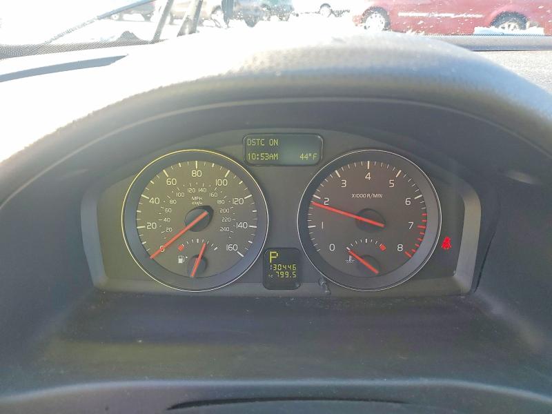 Photo 9 from auction – 2010 VOLVO S40 with VIN YV1390MS7A2509887