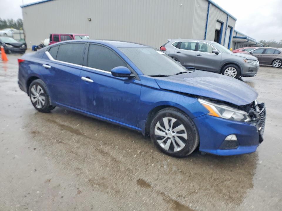 Photo 4 from auction – 2020 NISS ALTIMA with VIN 1N4BL4BV1LC262358