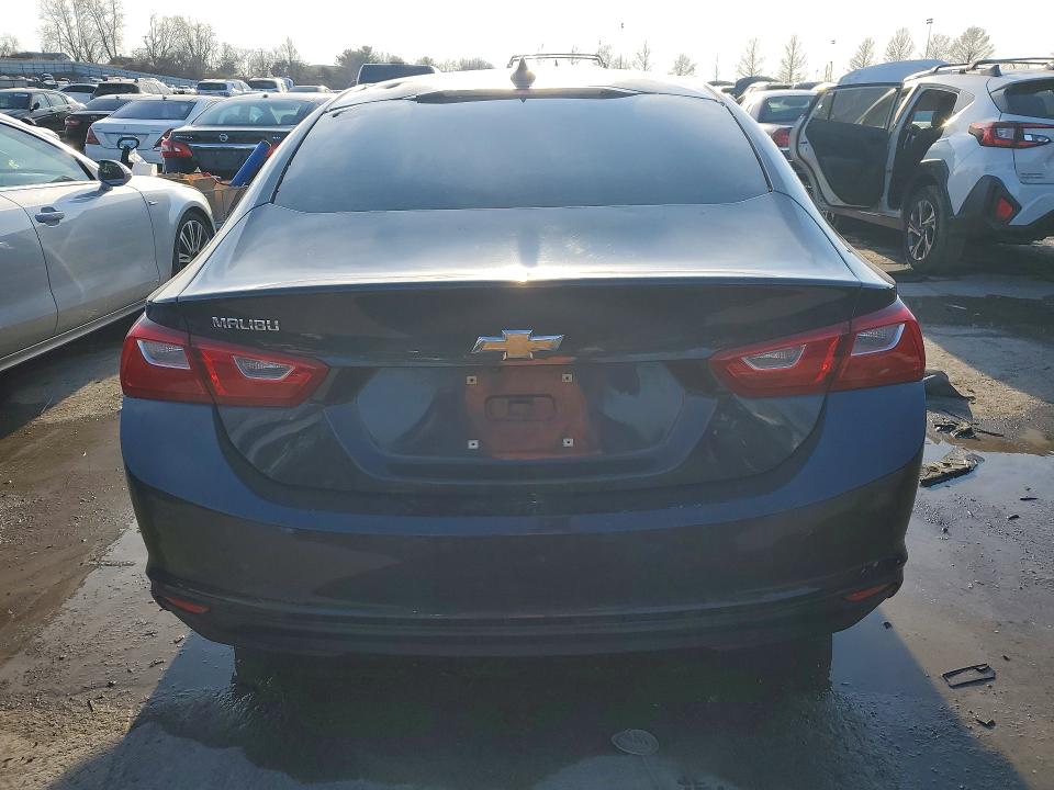 Photo 6 from auction – 2017 CHEVROLET MALIBU with VIN 1G1ZC5ST3HF269629