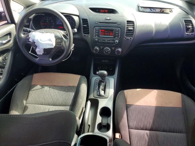 Photo 8 from auction – 2016 KIA FORTE with VIN KNAFK4A60G5495972