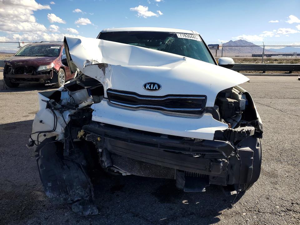 Photo 5 from auction – 2017 KIA SOUL with VIN KNDJX3AA0H7492377