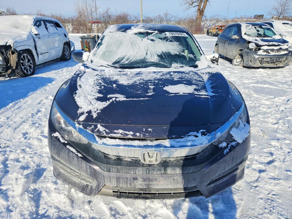Photo 5 from auction – 2017 HONDA CIVIC with VIN 2HGFC2F57HH020772