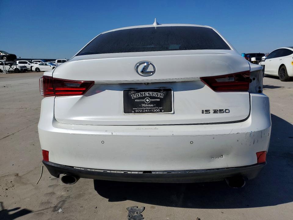 Photo 6 from auction – 2015 LEXUS IS with VIN JTHBF1D22F5068657