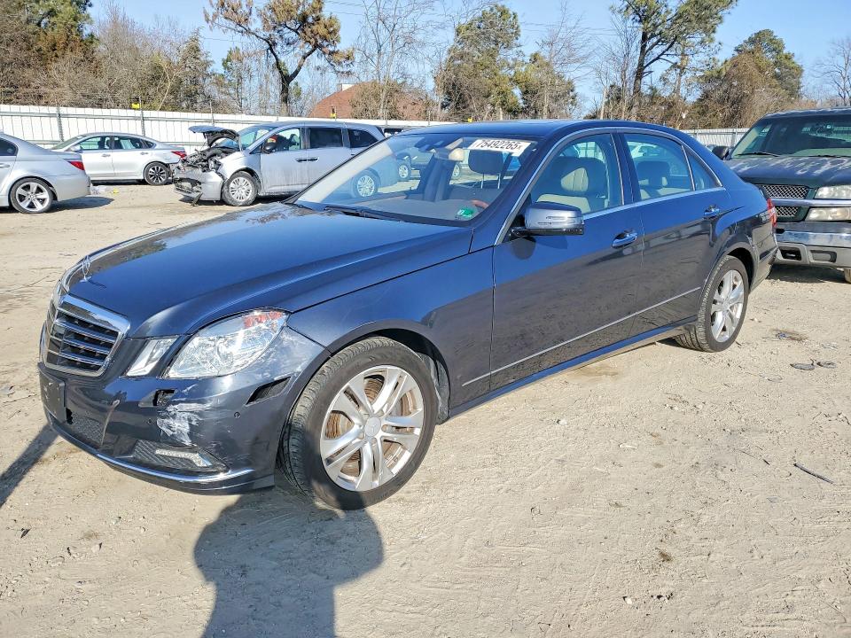 Photo 1 from auction – 2010 MERCEDES-BENZ E with VIN WDDHF5GBXAA163228