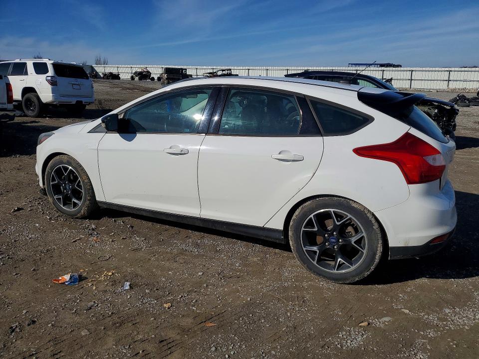 Photo 2 from auction – 2014 FORD FOCUS with VIN 1FADP3K27EL106714