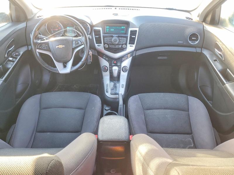 Photo 8 from auction – 2014 CHEVROLET CRUZE with VIN 1G1PC5SB5E7116609