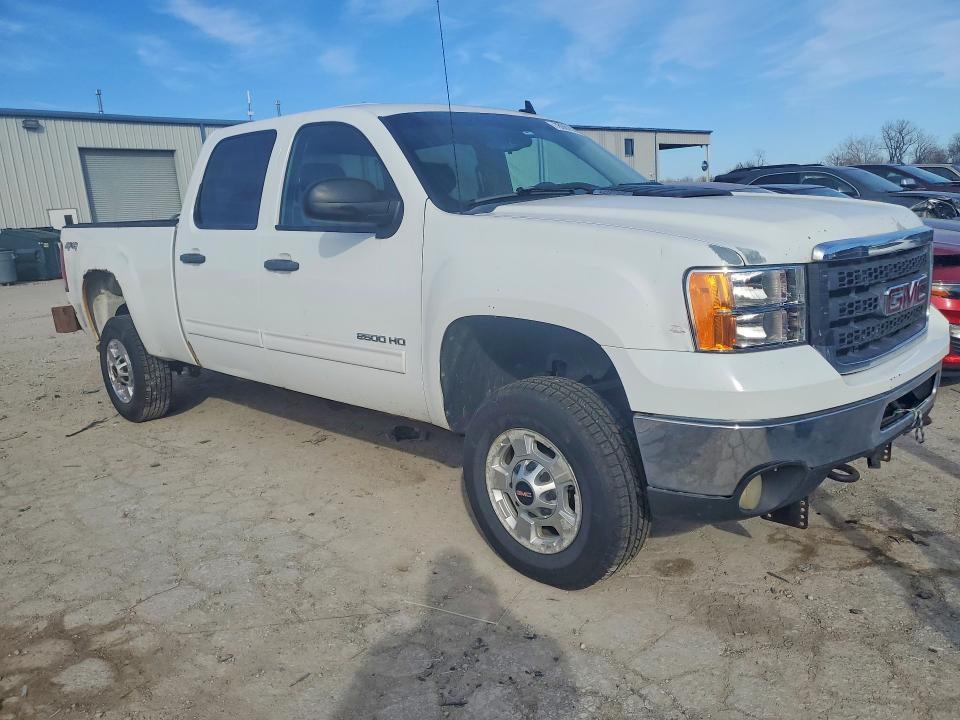 Zdjęcie 4 z aukcji – 2011 GMC SIERRA z VIN 1GT120CG9BF102503