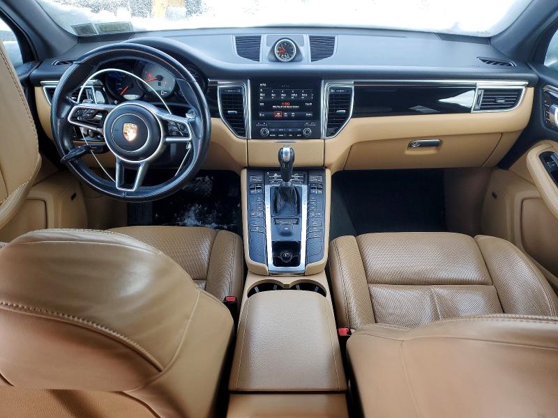 Photo 8 from auction – 2017 PORSCHE MACAN with VIN WP1AB2A58HLB13658