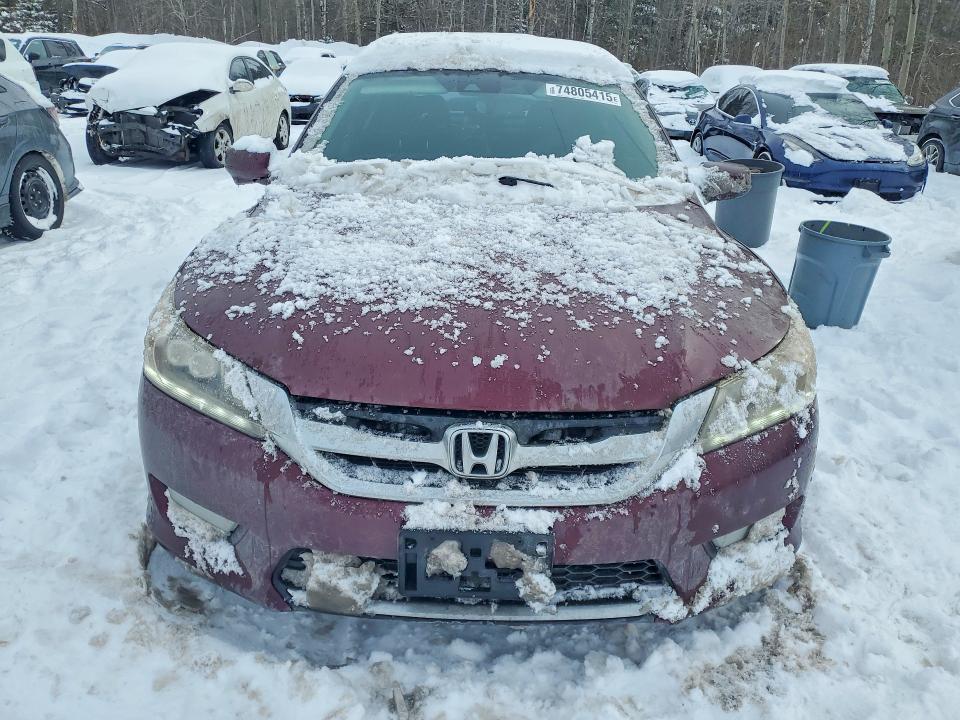 Photo 5 from auction – 2014 HONDA ACCORD with VIN 1HGCR2F97EA810572