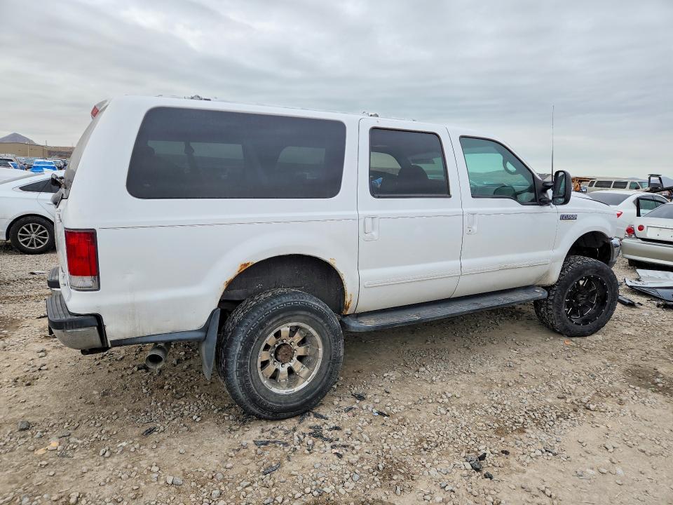 Photo 3 from auction – 2000 FORD EXCURSION with VIN 1FMNU41S2YEB84966