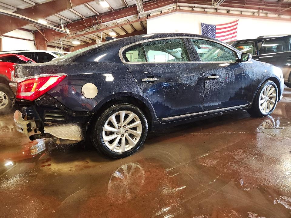 Photo 3 from auction – 2016 BUICK LACROSSE with VIN 1G4GB5G32GF158087