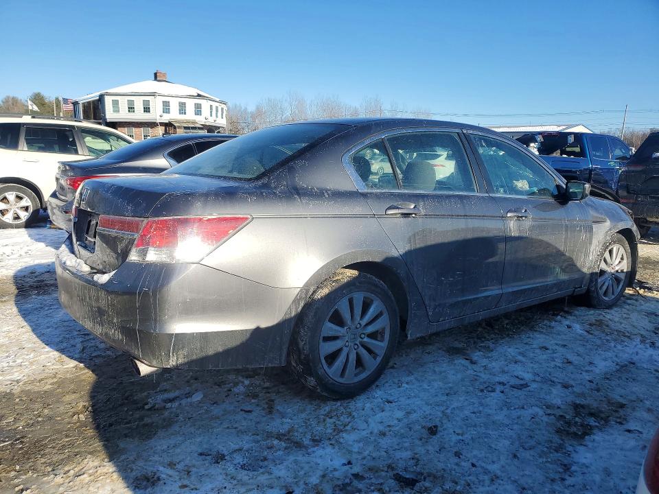 Photo 3 from auction – 2012 HONDA ACCORD with VIN 1HGCP2F78CA133288