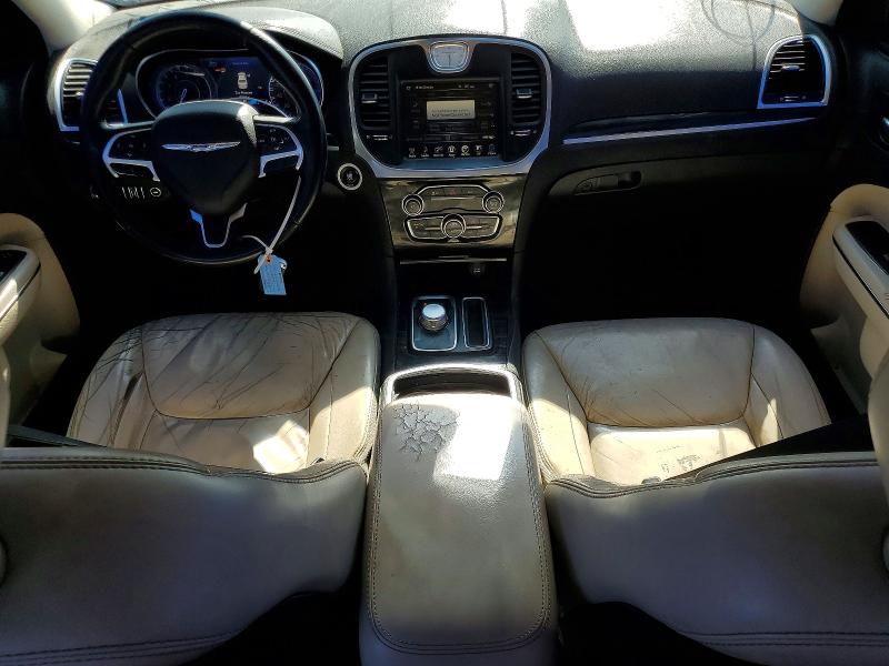 Photo 8 from auction – 2015 CHRYSLER 300 LIMITE with VIN 2C3CCAAG3FH898494