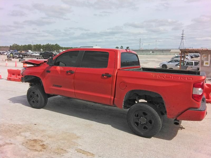 Photo 2 from auction – 2015 TOYOTA TUNDRA with VIN 5TFDW5F10FX469277