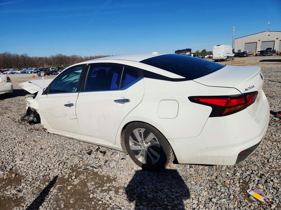 Photo 2 from auction – 2020 NISS ALTIMA with VIN 1N4BL4BV8LC233097
