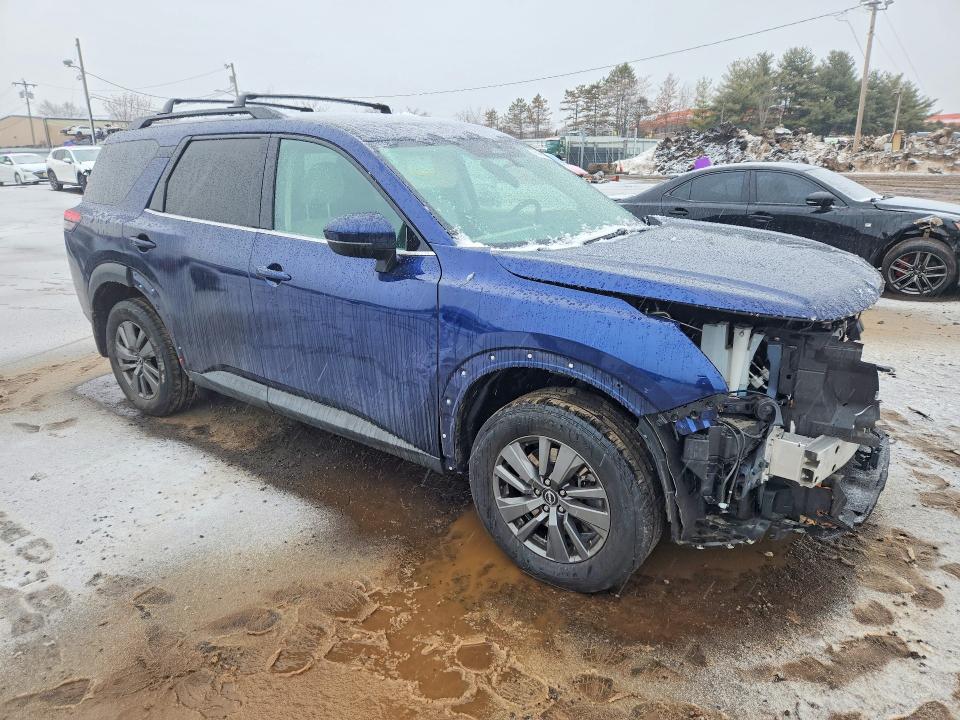 Photo 4 from auction – 2022 NISSAN PATHFINDER with VIN 5N1DR3BC2NC259753