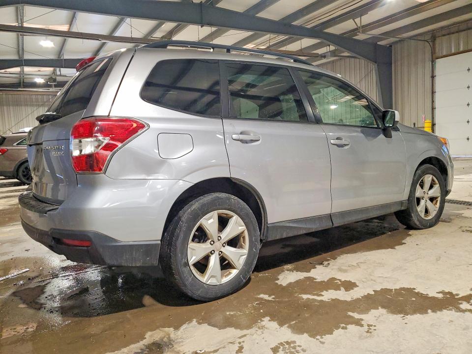 Photo 3 from auction – 2016 SUBARU FORESTER 2 with VIN JF2SJADC9GH554960