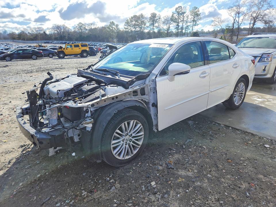 LEXUS ES 2017 with VIN 58ABK1GG4HU038352 - Photo from auction