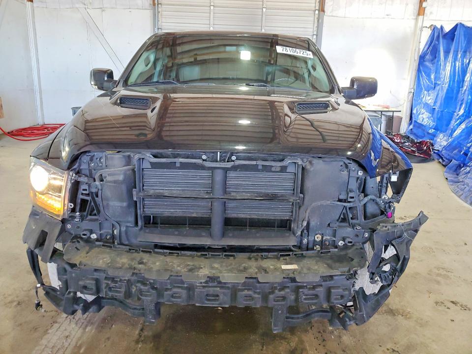 Photo 5 from auction – 2018 RAM 1500 with VIN 1C6RR7MT8JS250433