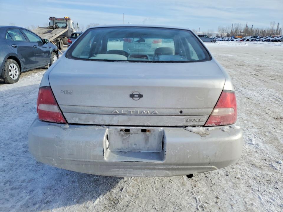Photo 6 from auction – 2001 NISSAN ALTIMA with VIN 1N4DL01D51C195366