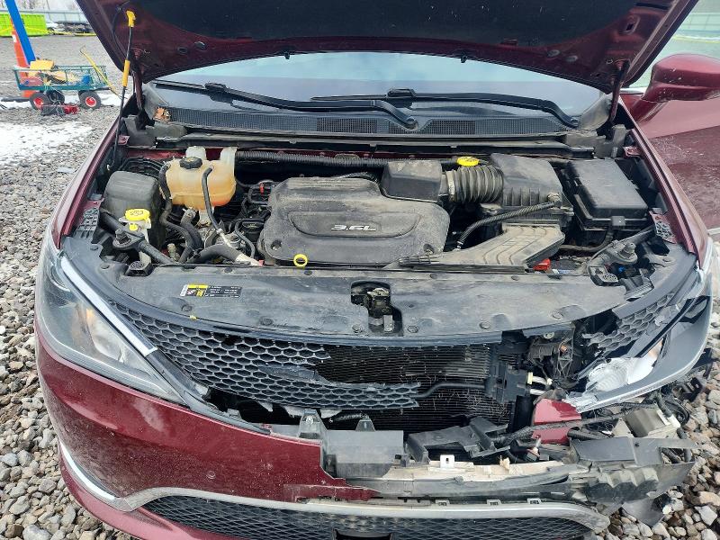 Photo 11 from auction – 2017 CHRYSLER PACIFICA with VIN 2C4RC1EG3HR528403