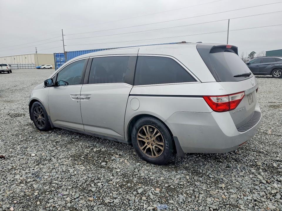 Photo 2 from auction – 2012 HONDA ODYSSEY EX with VIN 5FNRL5H60CB082256
