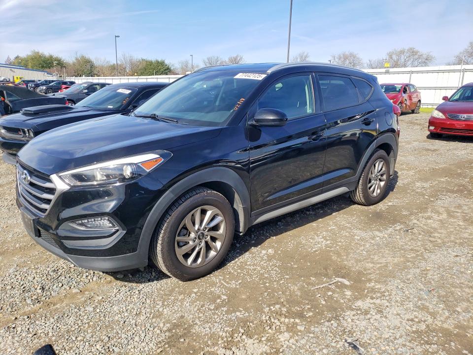 HYUNDAI TUCSON 2018 with VIN KM8J33A45JU645151 - Photo from auction