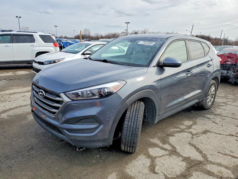 HYUNDAI TUCSON SE 2017 with VIN KM8J23A48HU506600 - Photo from auction