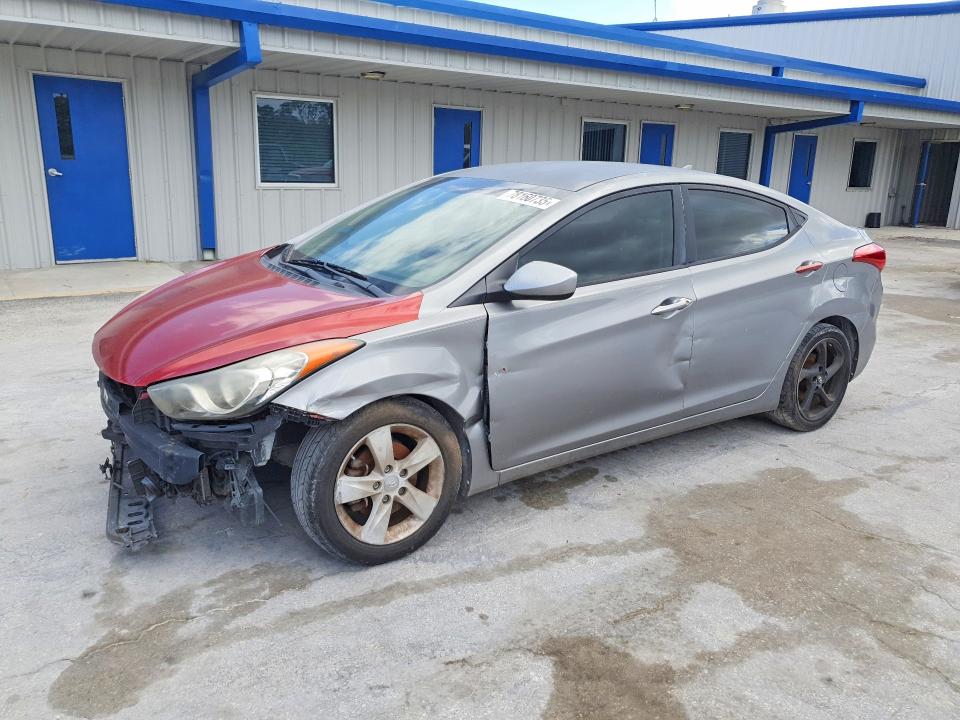 Photo 1 from auction – 2013 HYUNDAI ELANTRA with VIN KMHDH4AE2DU993054