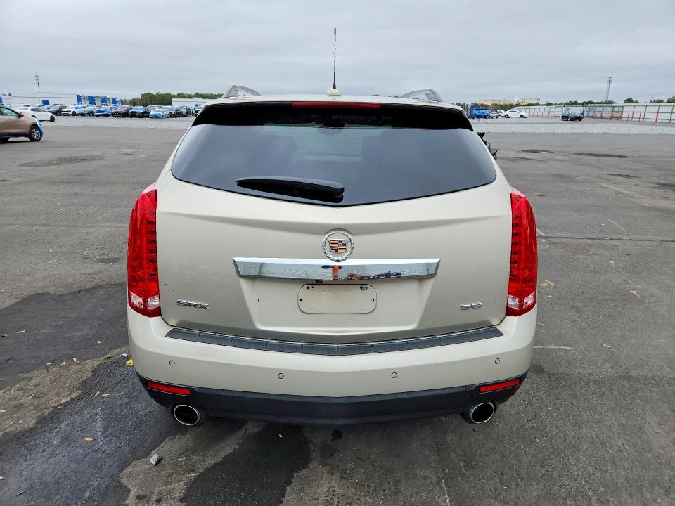 Photo 6 from auction – 2015 CADILLAC SRX with VIN 3GYFNCE3XFS597038