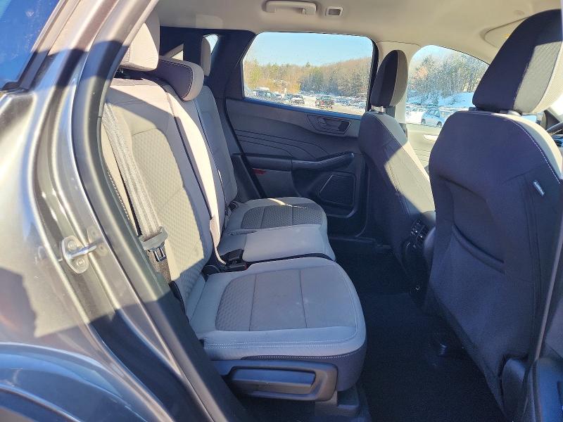 Photo 11 from auction – 2022 FORD ESCAPE with VIN 1FMCU9G67NUB97101