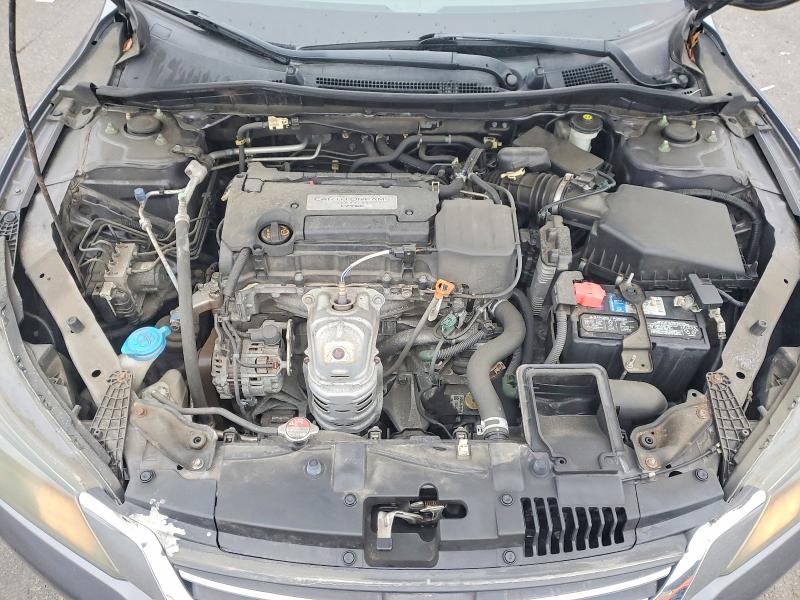 Photo 11 from auction – 2014 HONDA ACCORD with VIN 1HGCR2F31EA040459
