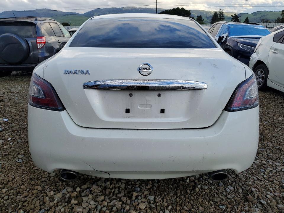 Photo 6 from auction – 2013 NISSAN MAXIMA S with VIN 1N4AA5AP3DC819945
