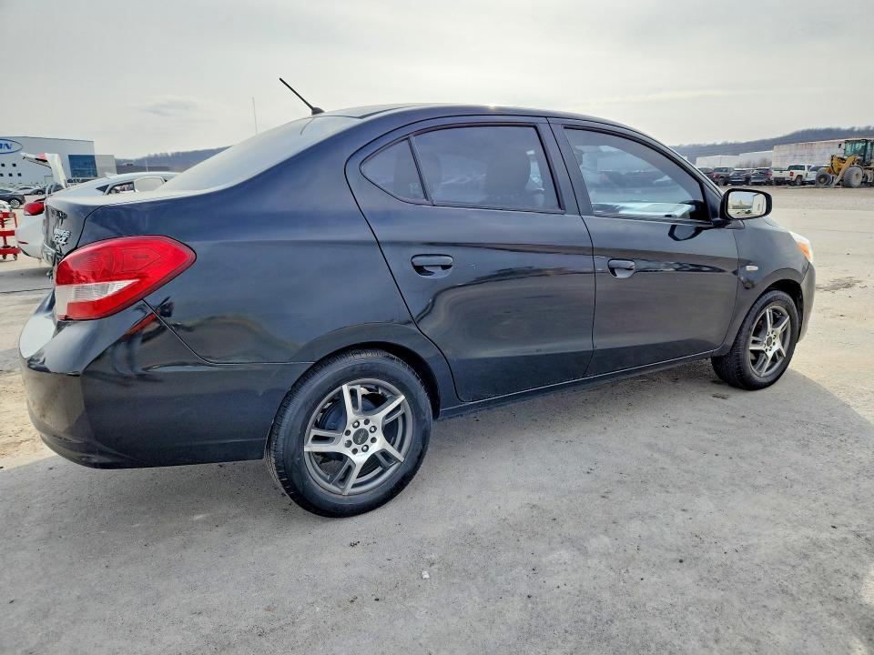 Photo 3 from auction – 2017 MITSUBISHI MIRAGE with VIN ML32F3FJ1HHF18582