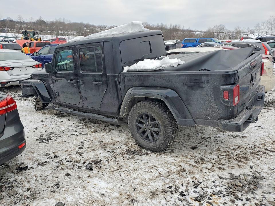 Photo 2 from auction – 2022 JEEP GLADIATOR with VIN 1C6HJTAG6NL135705