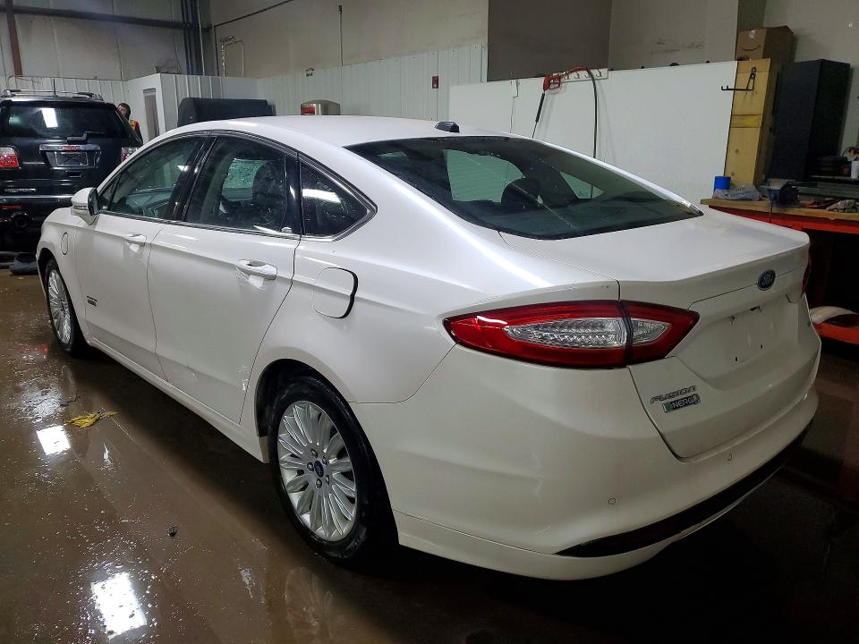 Photo 2 from auction – 2014 FORD FUSION with VIN 3FA6P0PU9ER328304