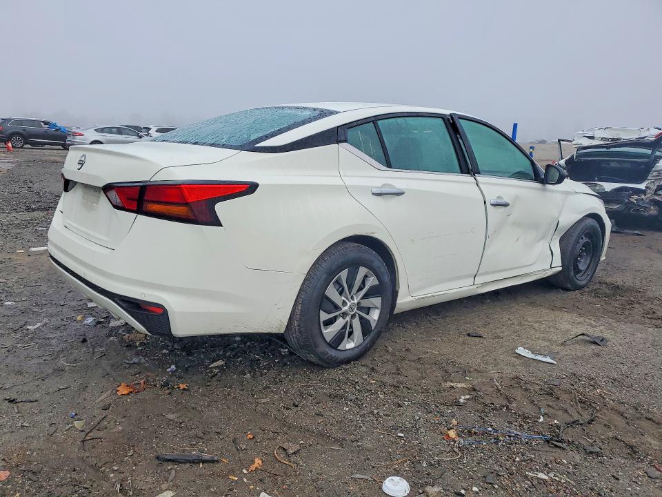 Photo 3 from auction – 2024 NISS ALTIMA with VIN 1N4BL4BV2RN369951