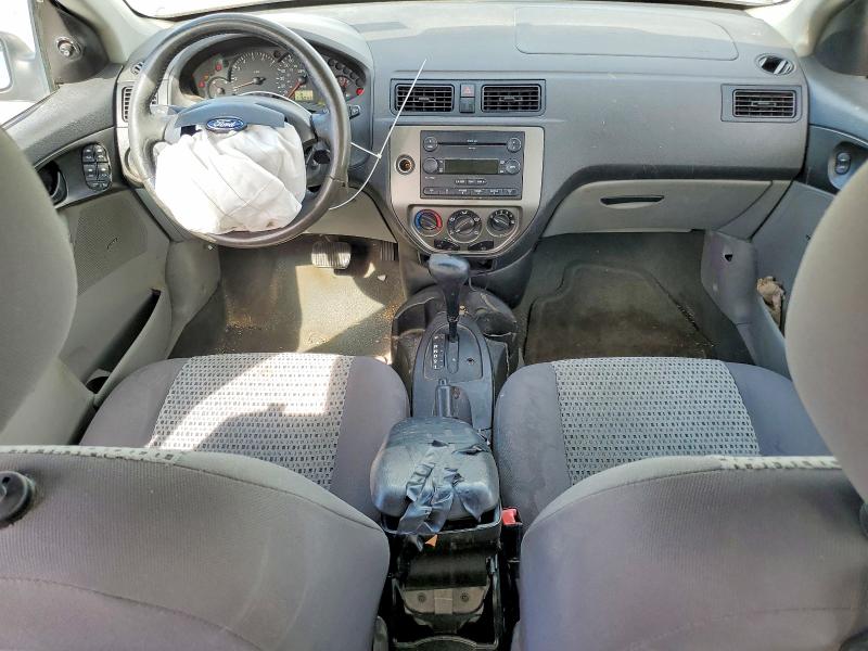 Photo 8 from auction – 2007 FORD FOCUS ZX4 with VIN 1FAHP34N07W118293