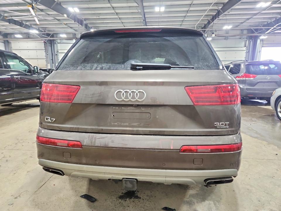 Photo 6 from auction – 2018 AUDI Q7 PRESTIG with VIN WA1VAAF72JD023989