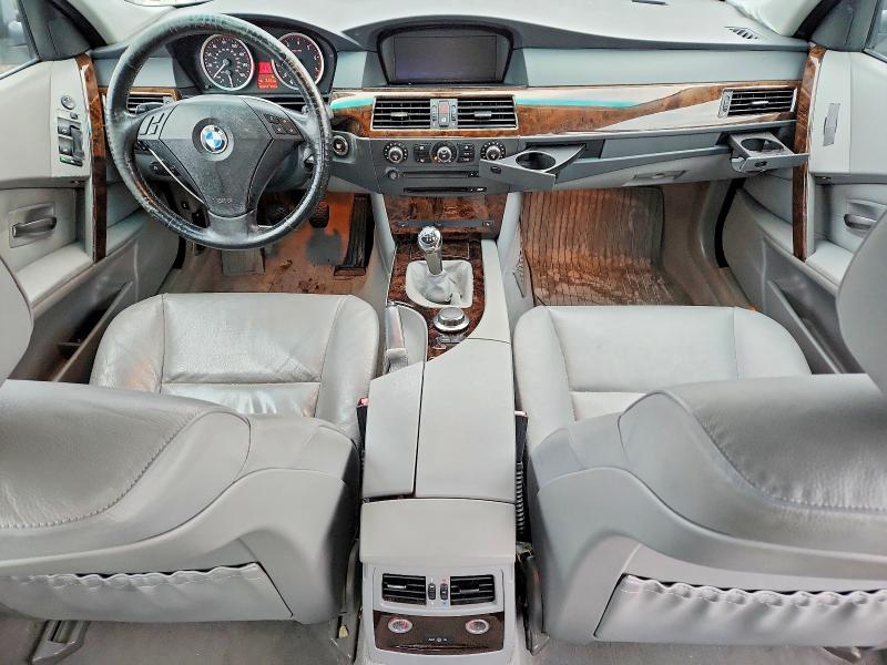 Photo 8 from auction – 2007 BMW 530 with VIN WBANE73557B996642